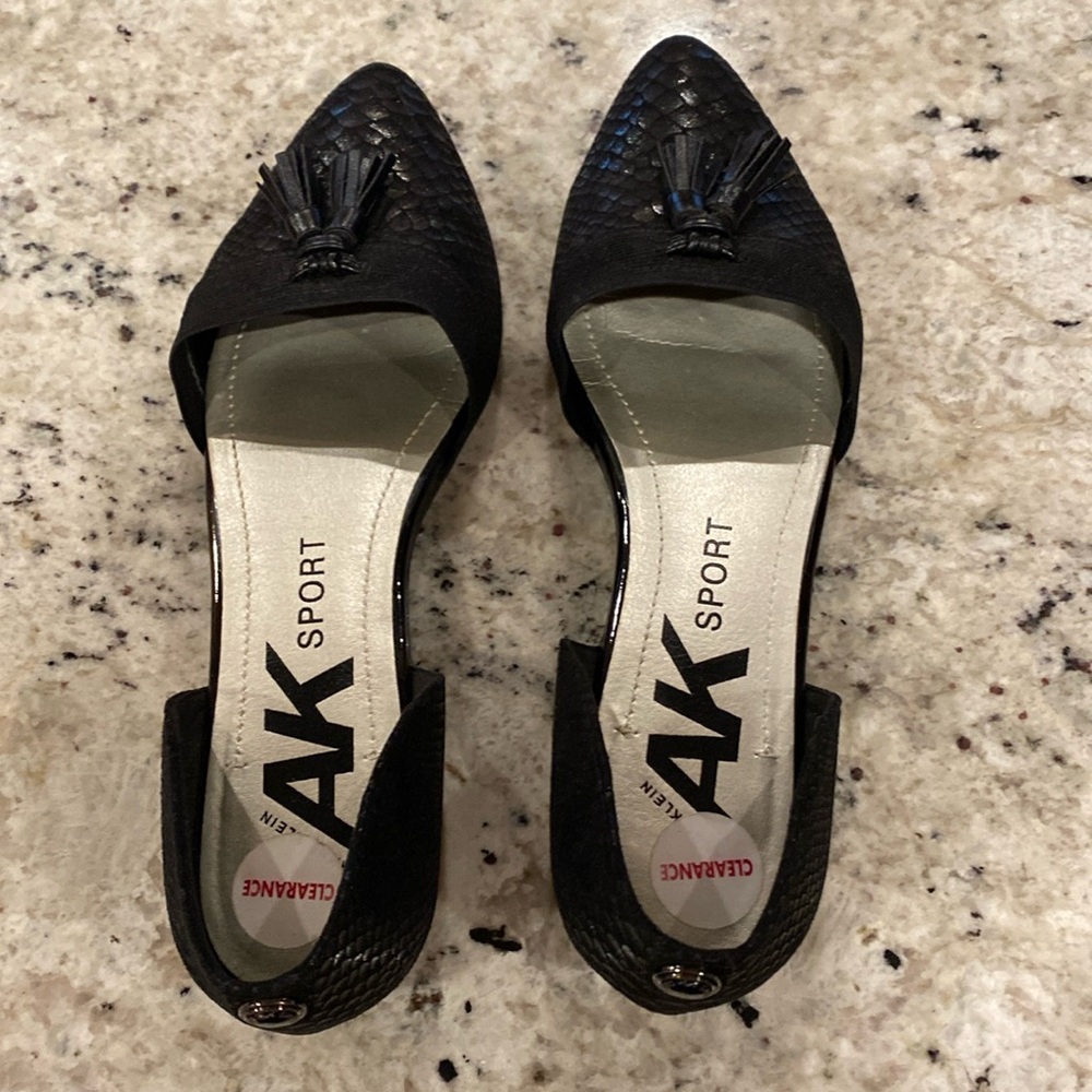Black mule